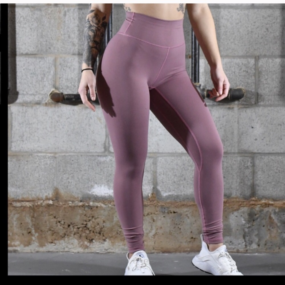 Brand new til you collapse mauve classic leggings